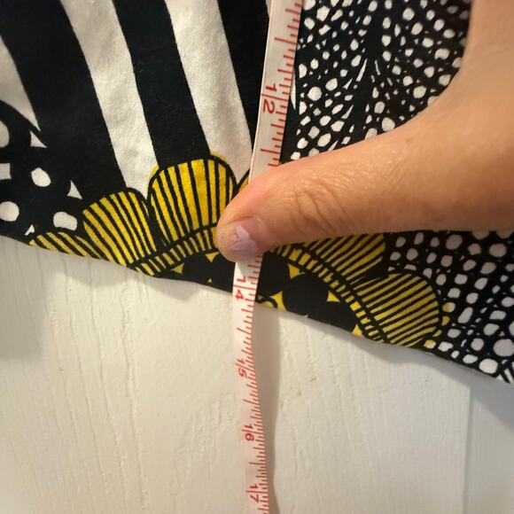 Banana republic Marimekko collection Hampton Fit flat front shorts Sz 2‎ - Picture 12 of 16